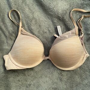 Victoria’s Secret bra